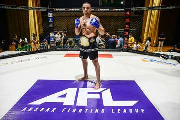 El teldense Juanma Suárez retiene el título mundial de AFL/TA.